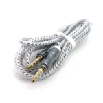 Cable AUX cubierto goma 3 anillos 1.47 M