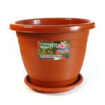 Maceta marrón JyG lisa c/plato, 22 x 17,5 cms