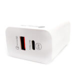 Adaptador de carga rápida 3 USB  y  Tipo C 20W - Imagen 7