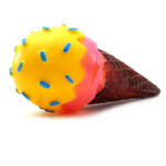 Juguete para mascota Cono Helado c/chifle de goma; 14 cm Alto x 6 cm diám.