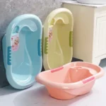 Bañito grande bebé con espacio jabón y shampoo 80x45x20cm